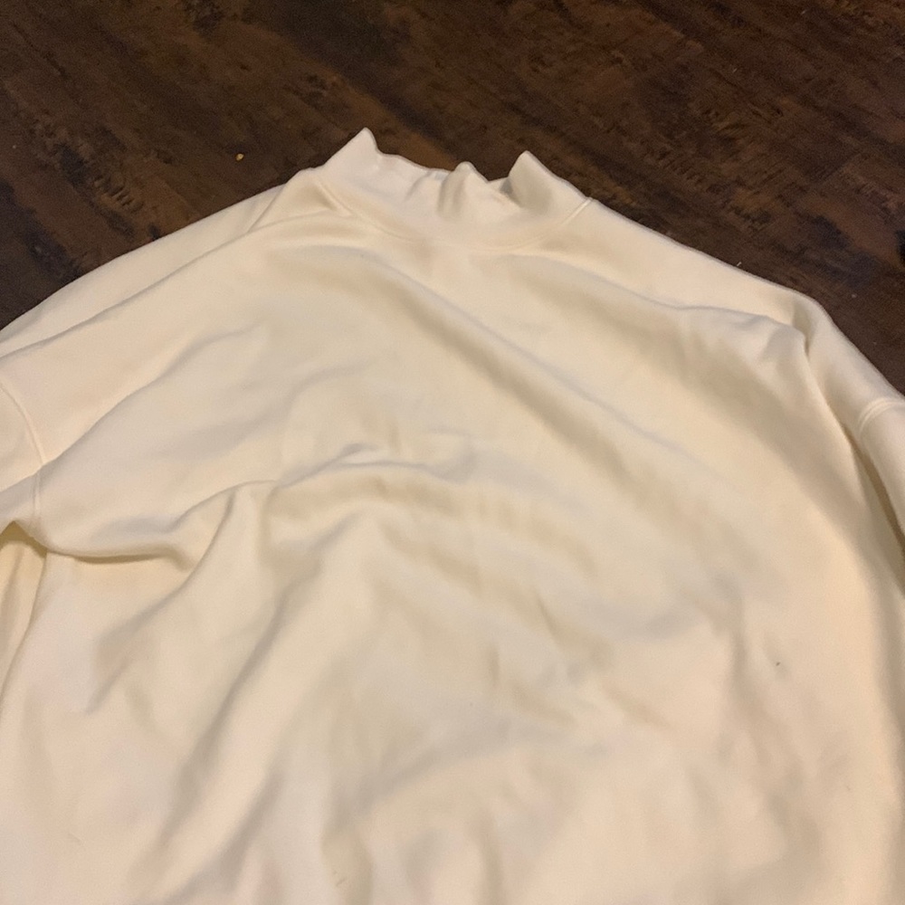 Fabletics - Mock Turtleneck Sweatshirt - Size L - Used